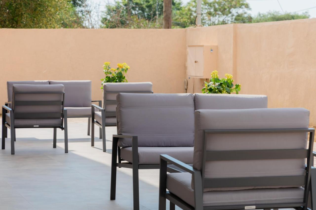 Melena Premium Suites Roda  Buitenkant foto