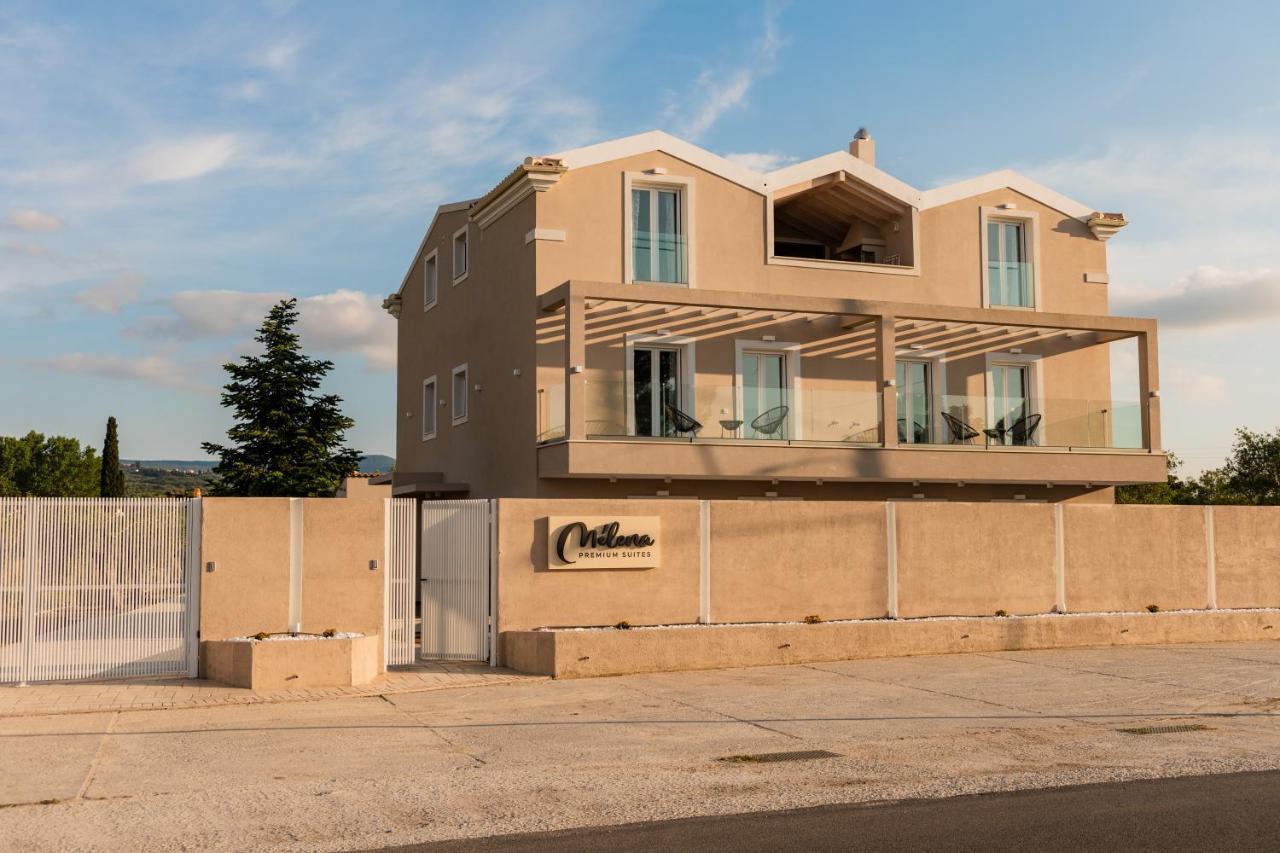 Melena Premium Suites Roda  Buitenkant foto
