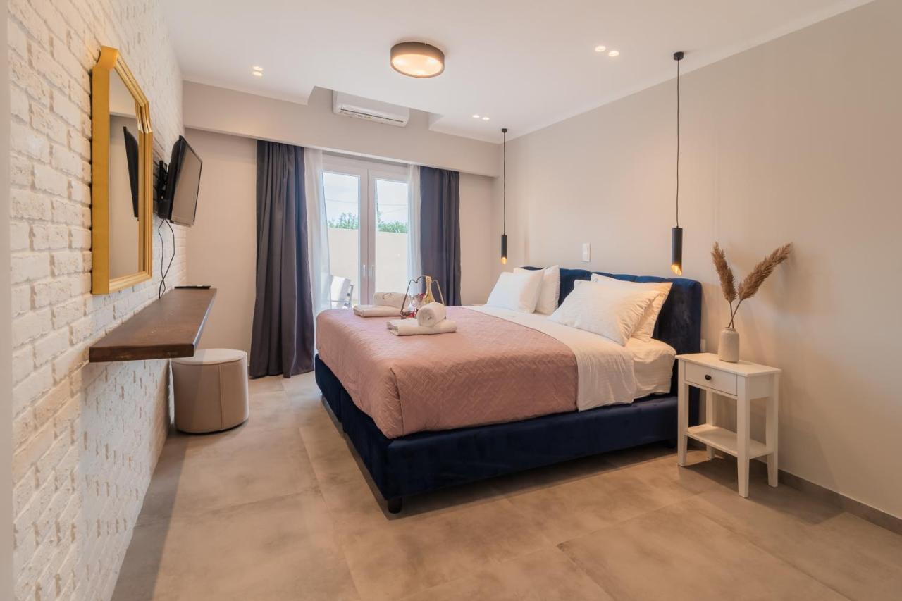 Melena Premium Suites Roda  Buitenkant foto