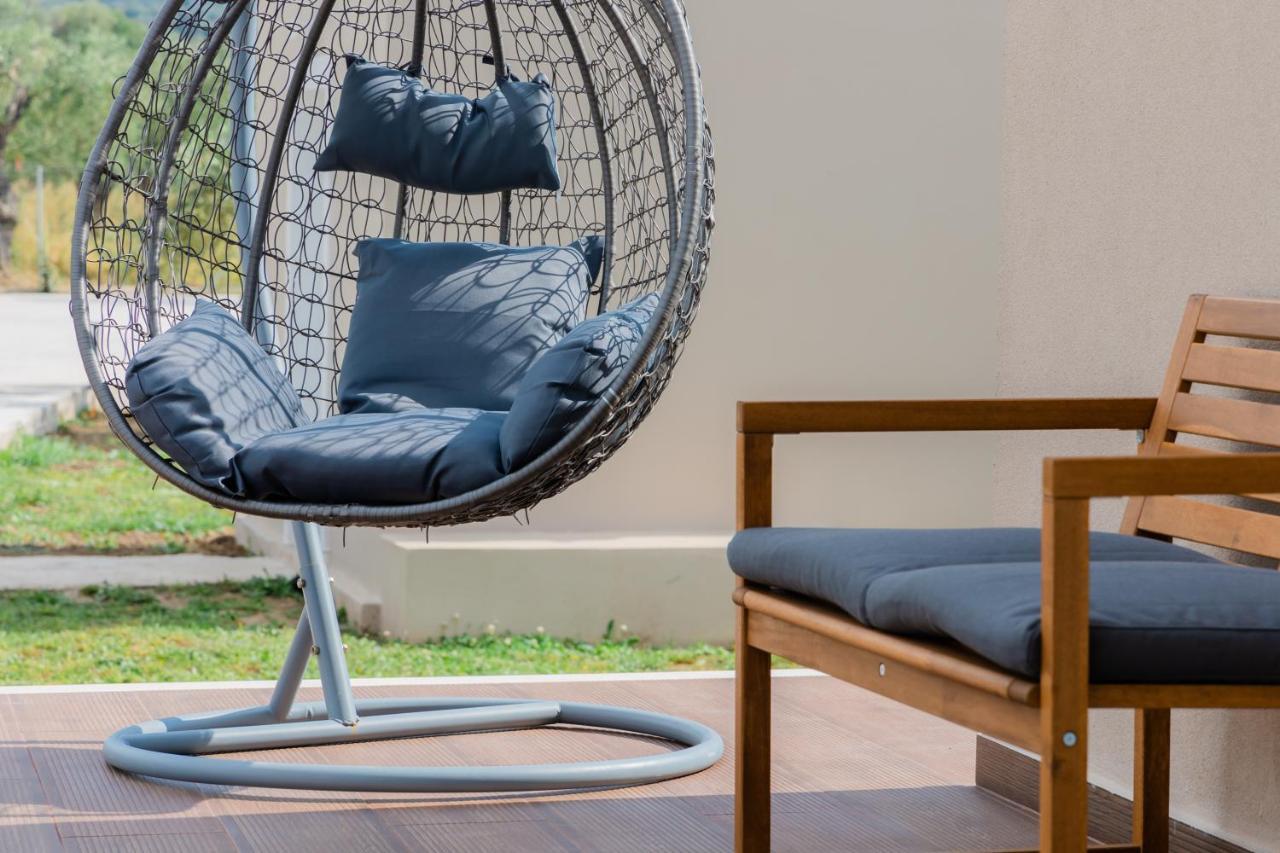 Melena Premium Suites Roda  Buitenkant foto