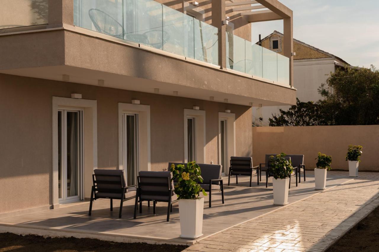 Melena Premium Suites Roda  Buitenkant foto